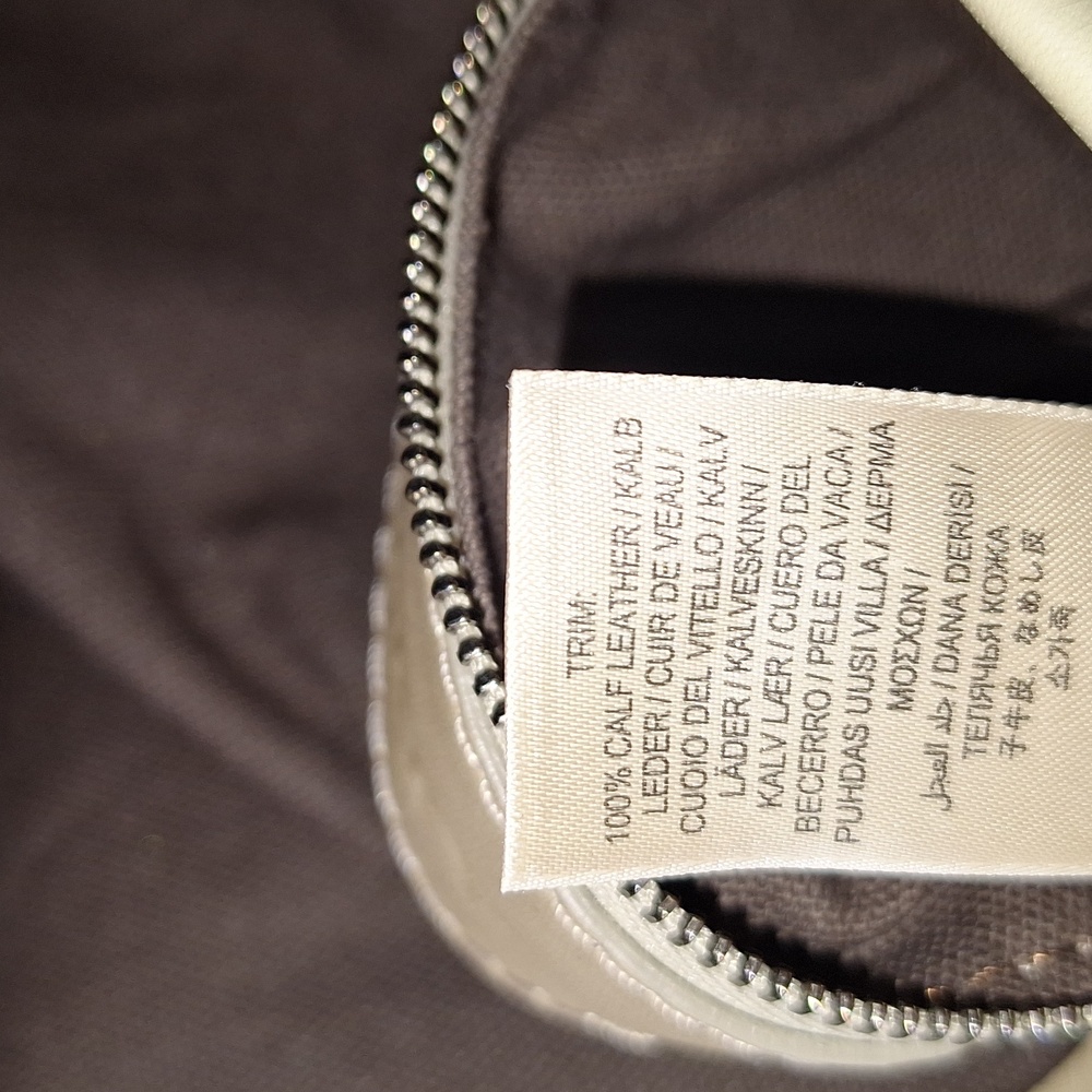 Sale! Pre-owned Burberry Smoked Trench Coated Crossbody Bag Plus … - Picture 14 of 16